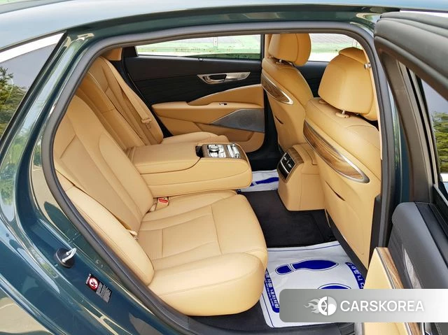 Kia The New K9 2nd generation 2022 Темно-зеленый из Кореи, фото 2