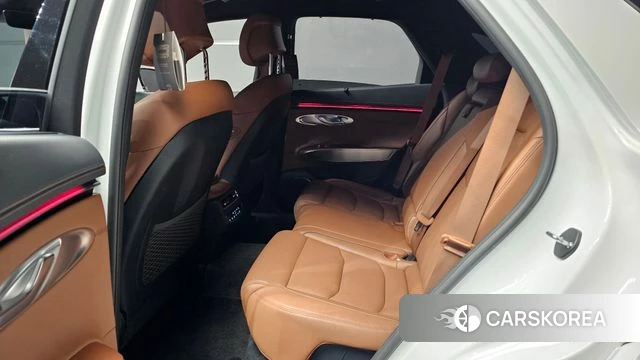 Genesis GV70 2024 Белый из Кореи, фото 2
