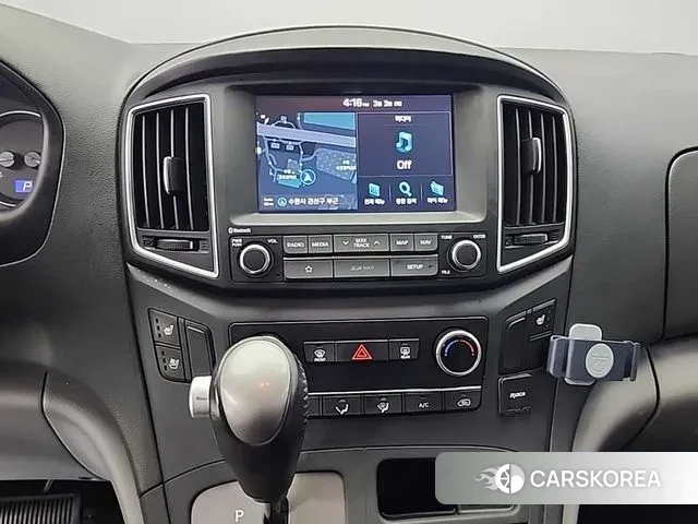 Hyundai The New Grand Starex 2019 Черный из Кореи, фото 2