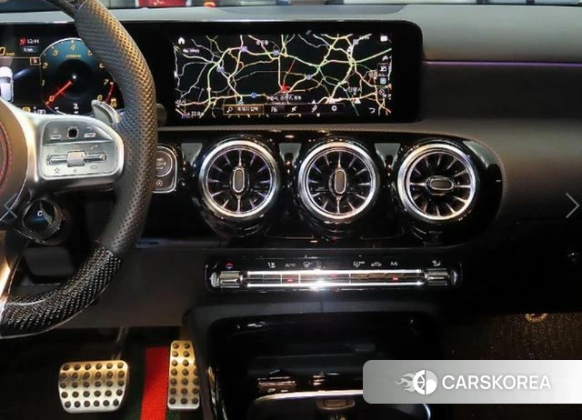 Mercedes-Benz A-Class W177 2021 Белый из Кореи, фото 2