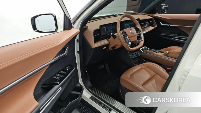 Ssangyong Torres EVX 2024 Белый из Кореи, фото 2