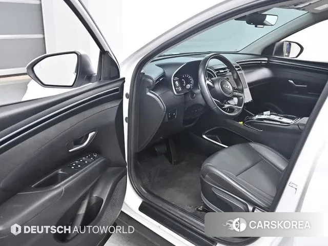 Hyundai Tucson (NX4) 2022 Белый из Кореи, фото 2