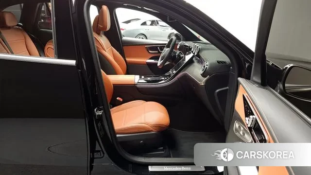 Mercedes-Benz GLC-Class X254 2024 Черный из Кореи, фото 2