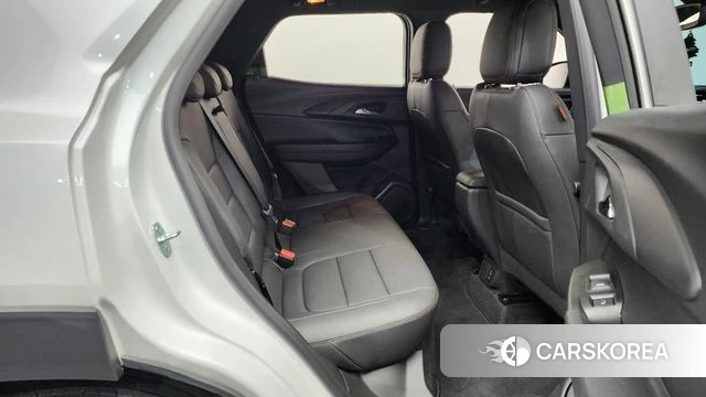 Chevrolet (GM Daewoo) Trailblazer 2023 Белый из Кореи, фото 2