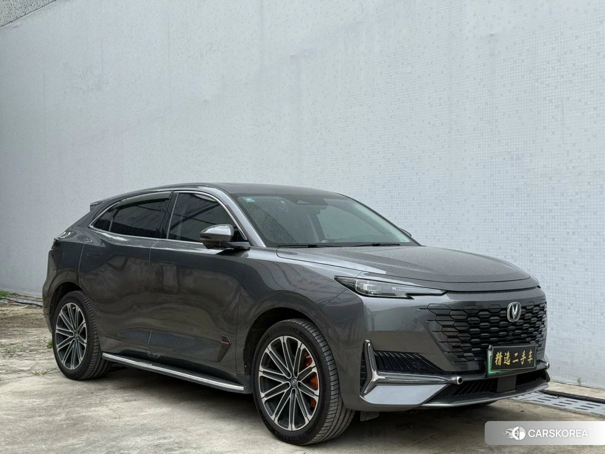 Chang'an UNI-K Smart iDD 2022 Темно-серый из Китая, фото 2
