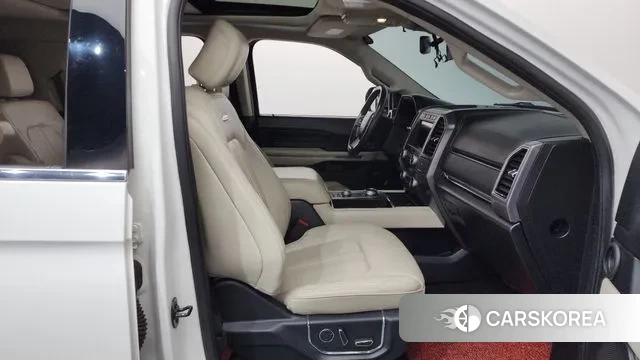 Ford Expeditation 2021 Белый из Кореи, фото 2