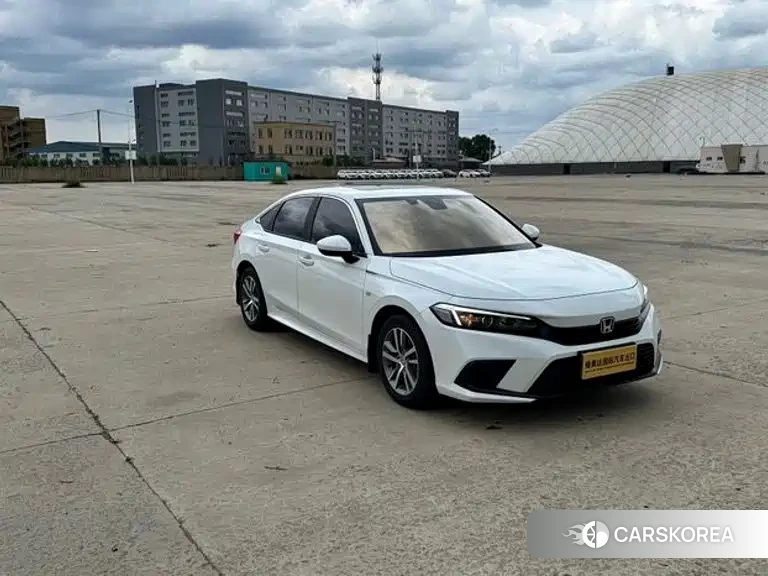 Honda Civic 2023 Белый из Китая, фото 2