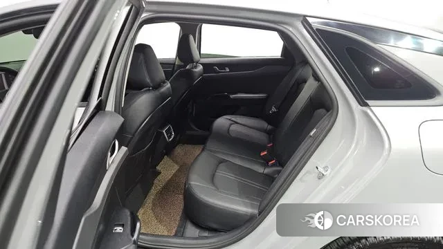 Kia The New K5 3rd generation 2024 Серебристо-серый из Кореи, фото 2