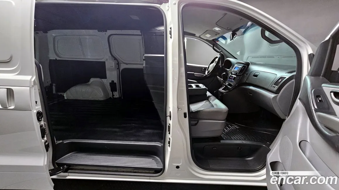 Hyundai The New Grand Starex 2019 Белый из Кореи, фото 2