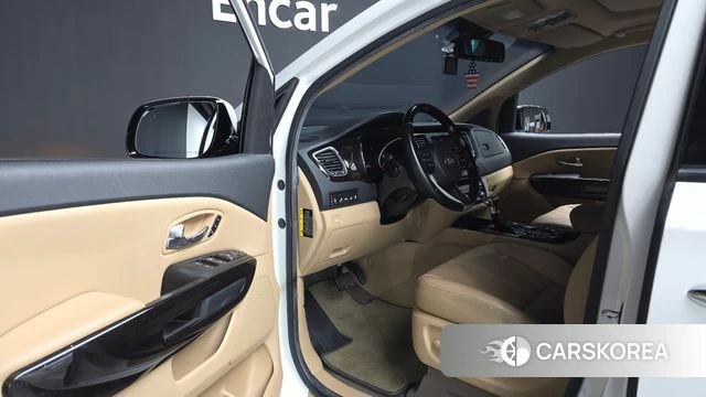 Kia The New Carnival 2018 Белый из Кореи, фото 2