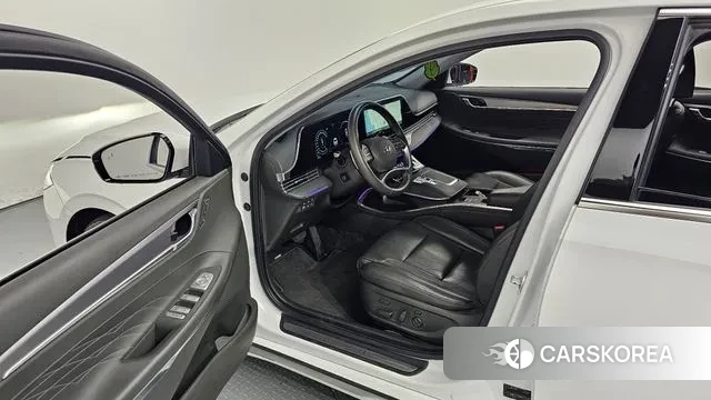 Hyundai The New Grandeur IG Hybrid 2021 Белый из Кореи, фото 2