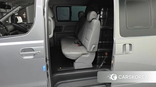 Hyundai The New Grand Starex 2019 Серебряный из Кореи, фото 2