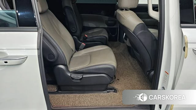 Kia The New Carnival 4th Generation 2024 Белый из Кореи, фото 2