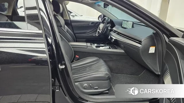 Genesis Electrified G80 (RG3) 2021 Черный из Кореи, фото 2