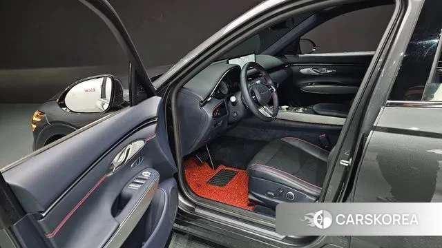 Genesis GV70 2021 Серый из Кореи, фото 2