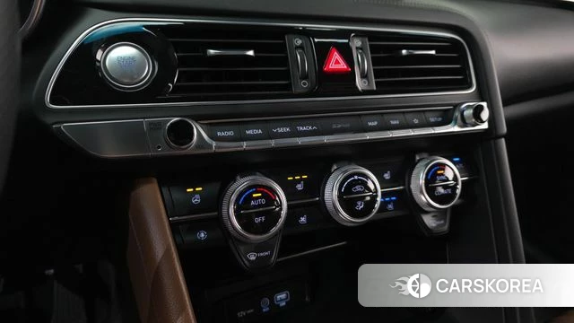 Genesis G70 2018 Синий из Кореи, фото 2