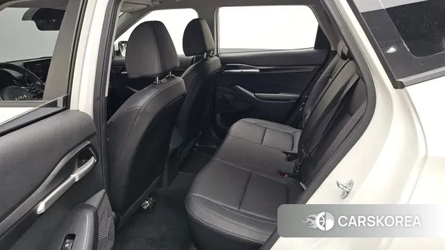 Kia Seltos 2022 Белый из Кореи, фото 2