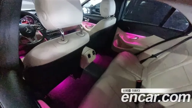 Mercedes-Benz C-Class W205 2019 Белый из Кореи, фото 2