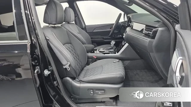 Kia Mohave Master 2023 Черный из Кореи, фото 2