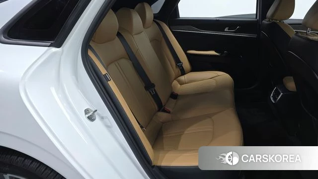 Kia K5 3rd generation 2022 Белый из Кореи, фото 2