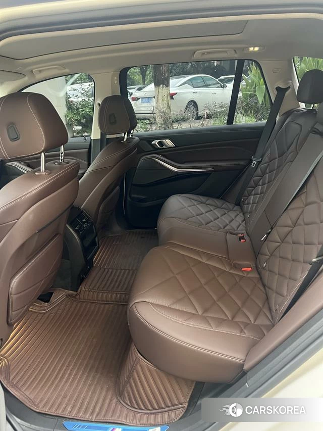 BMW X5 2023 Белый из Китая, фото 2