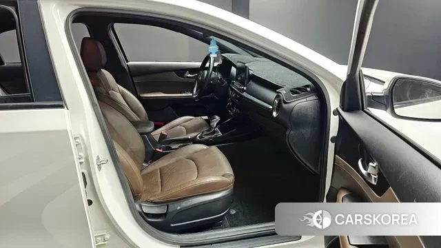 Kia Come New K3 2018 Белый из Кореи, фото 2