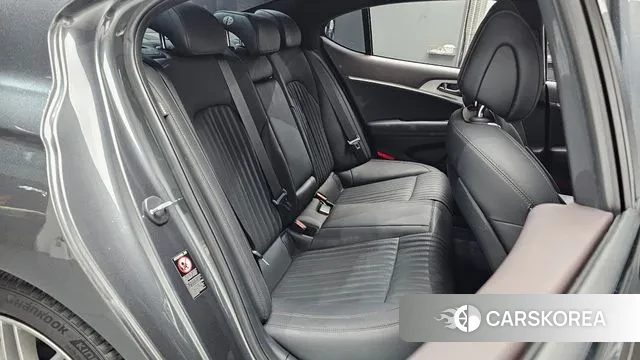 Genesis G70 2019 Черный из Кореи, фото 2