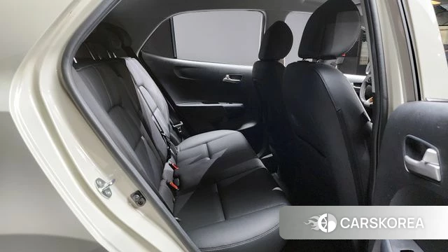 Kia Morning Urban (JA) 2023 Жемчужный цвет из Кореи, фото 2