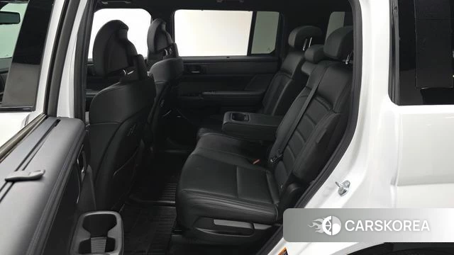 Hyundai Santa Fe (MX5) 2024 Белый из Кореи, фото 2