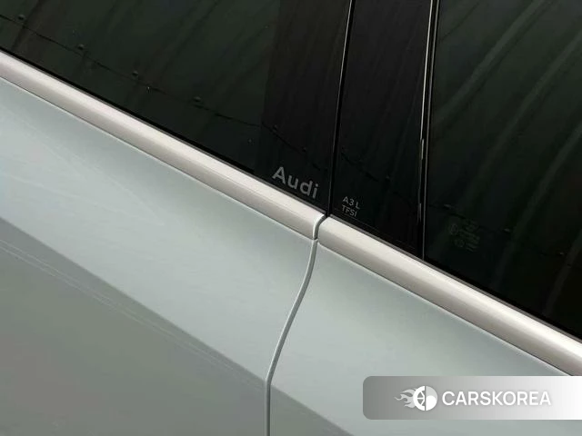 Audi A3 2025 Серебристо-серый из Китая, фото 2