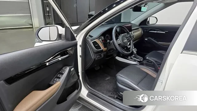 Kia Seltos 2021 Белый из Кореи, фото 2