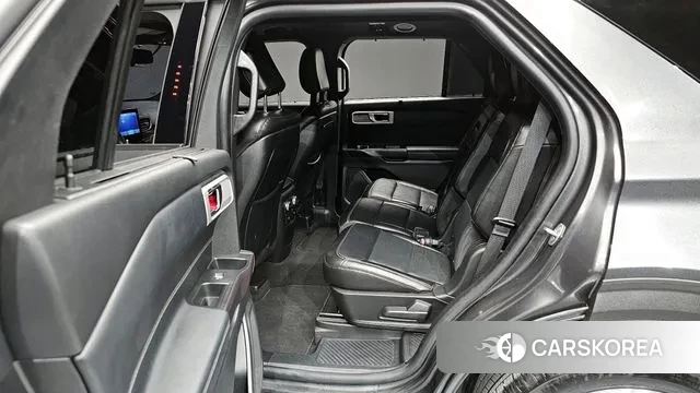 Ford Explorer 6th Generation 2020 Серый из Кореи, фото 2