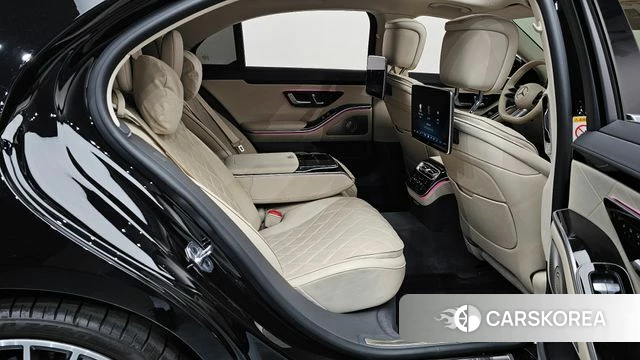 Mercedes-Benz S-Class W223 2024 Черный из Кореи, фото 2