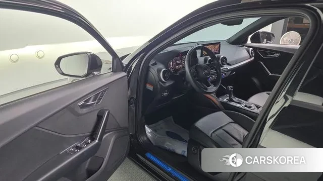 Audi Q2 2023 Черный из Кореи, фото 2