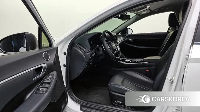 Hyundai Sonata (DN8) 2021 Белый из Кореи, фото 2