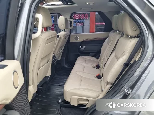 Land Rover Discovery 5 2018 Серый из Кореи, фото 2