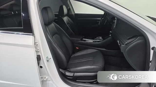 Hyundai Sonata (DN8) 2022 Белый из Кореи, фото 2