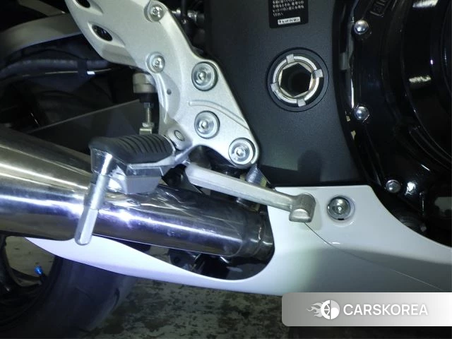 Проданный Suzuki GSX1300R HAYABUSA id 4183532 из Японии, фото 4