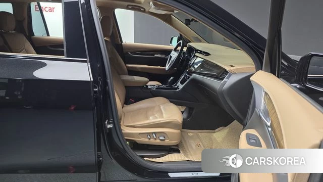 Cadillac XT6 2021 Черный из Кореи, фото 2