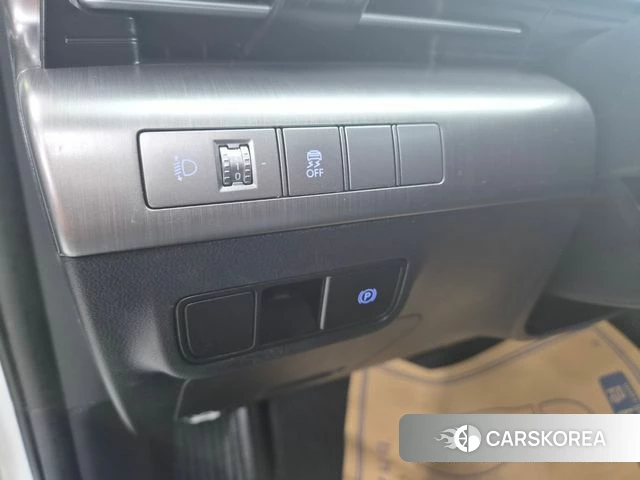 Hyundai Kona (SX2) 2023 Белый из Кореи, фото 2