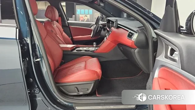 Genesis The New G70 2022 Темно-зеленый из Кореи, фото 2