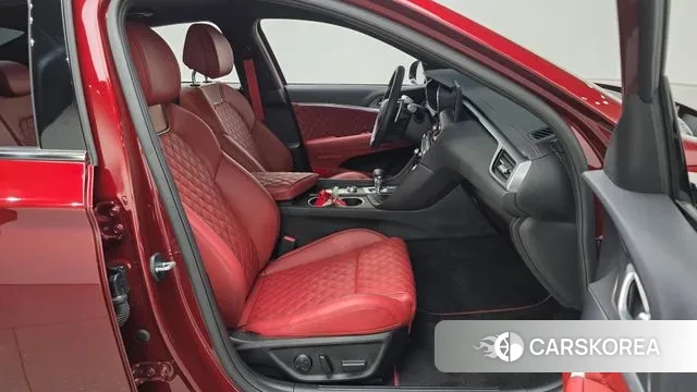 Genesis The New G70 2024 Красный из Кореи, фото 2