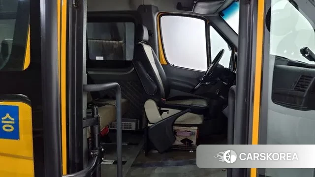 Other Manufacturers Other 2022 Желтый из Кореи, фото 2