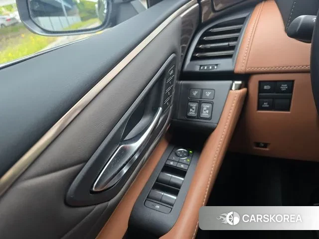 Toyota Alphard 4th Generation 2024 Черный из Кореи, фото 2