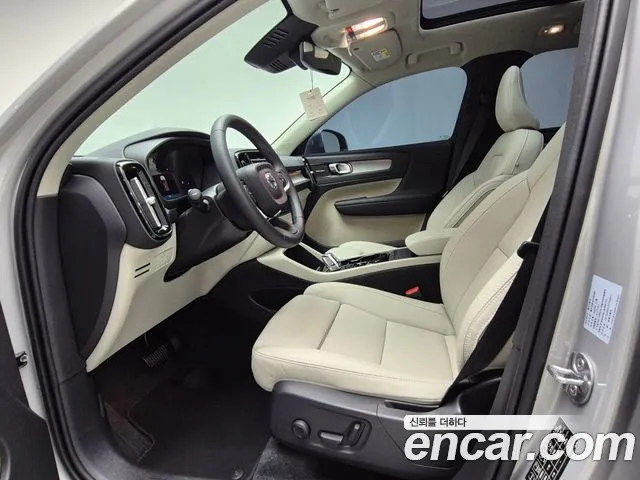 Volvo XC40 id 2616237 из Кореи 2