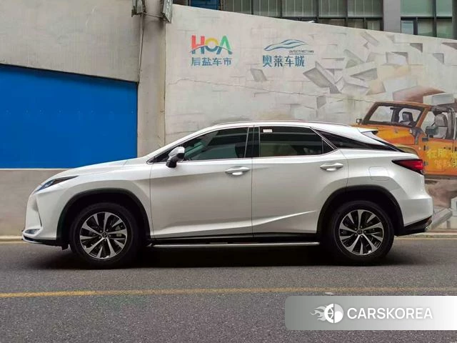 Lexus RX 2021 Белый из Китая, фото 2