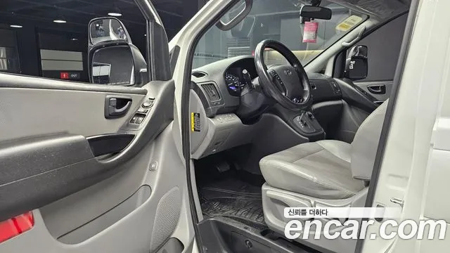 Hyundai The New Grand Starex 2019 Белый из Кореи, фото 2