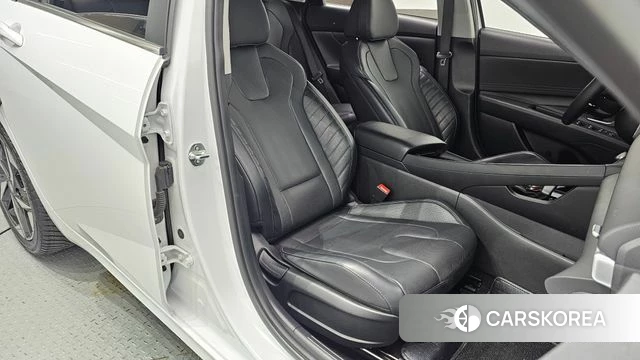 Hyundai Avante (CN7) 2021 Белый из Кореи, фото 2