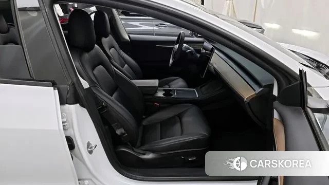 Tesla Model 3 2022 Белый из Кореи, фото 2