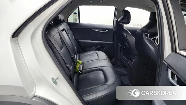 Kia Di All New Niro EV 2024 Белый из Кореи, фото 2
